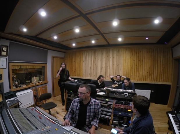 gallery/page1-1003-full